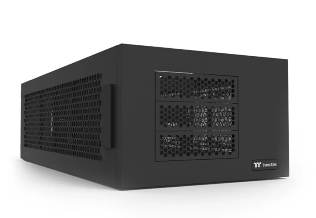 Thermaltake AX Cases