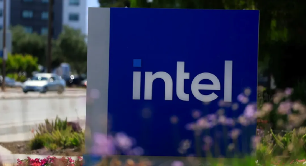 Intel Secures $8.9 Billion U.S. Government Investment for 9.9% Stake
